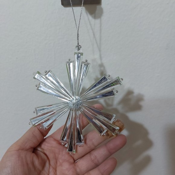 Green Clear Shiny Bead Xmas Ornament - Picture 4 of 4